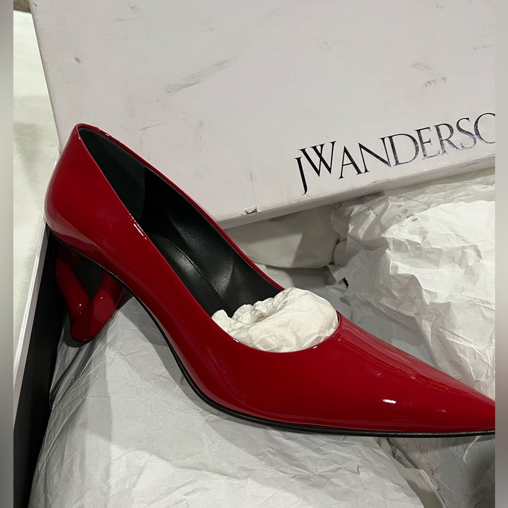 JW ANDERSON Red Chain Heel Pumps Size 36.5 EU BNWB - Picture 3 of 5